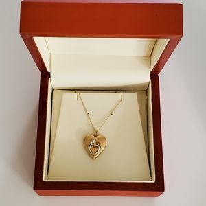 14K Gold Heart Locket Pendant Necklace